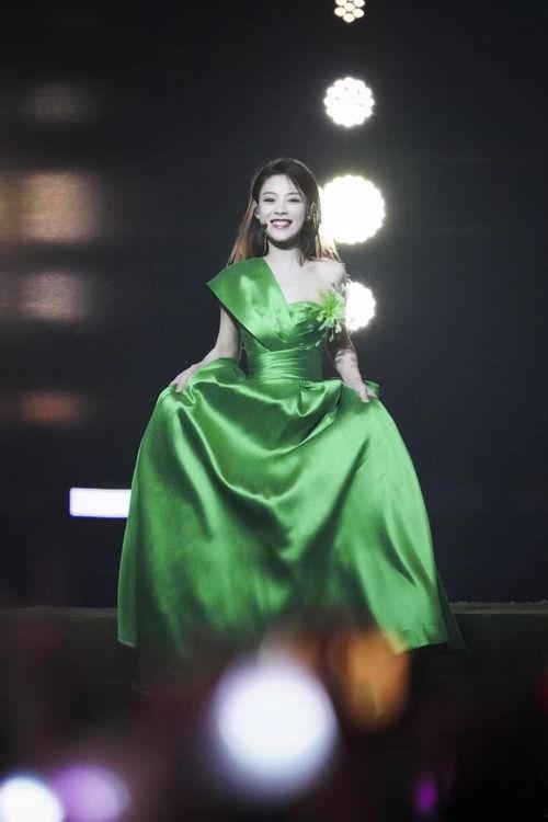 圈内爆料陈丽君陈昊宇,揭秘娱乐圈背后的情感纠葛  第2张